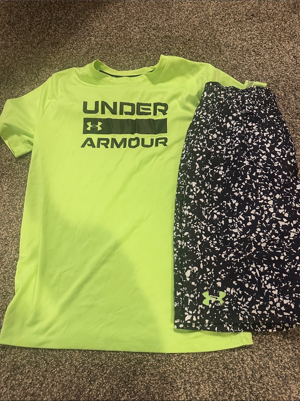 Under Armour boys swim set